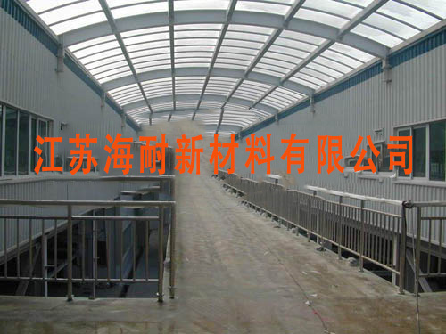 ���̰���